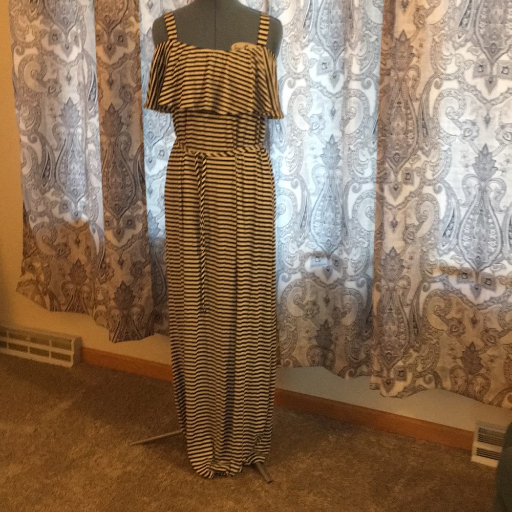 Gilli | dress